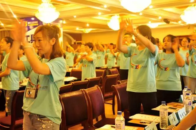 1481355073178323.png blob.png