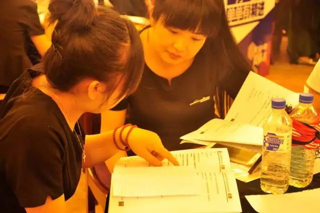 1481355220109894.png blob.png