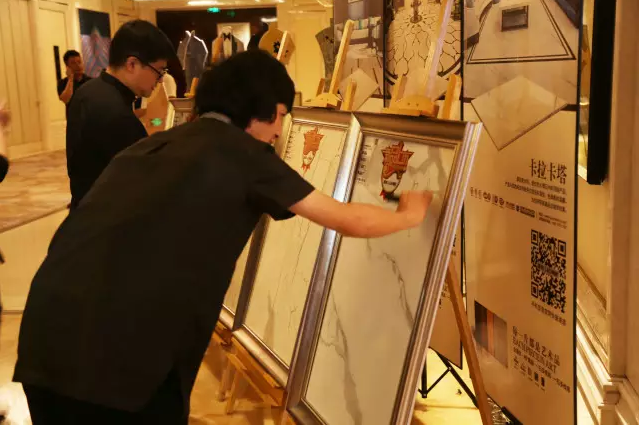 1481355649112360.png blob.png