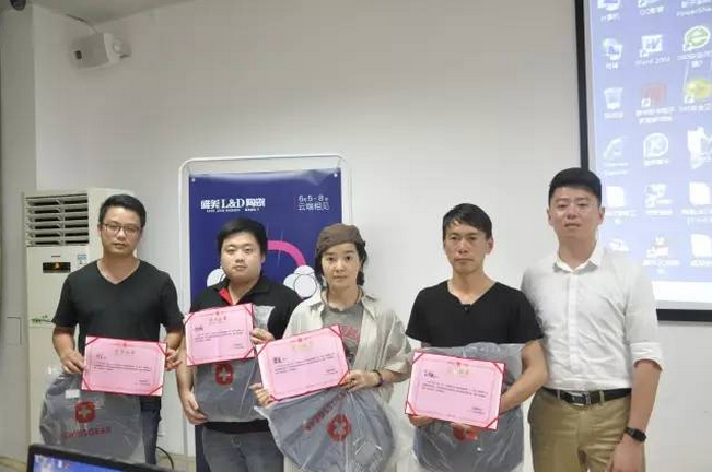 1497339799118772.png blob.png